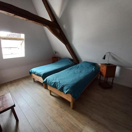 Le Gite Des Geants Le Quesnoy  Exteriör bild