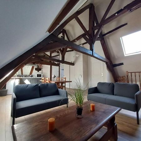Le Gite Des Geants Le Quesnoy  Exteriör bild