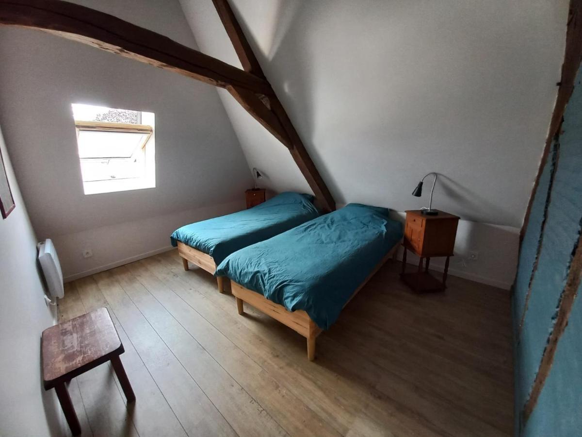 Le Gite Des Geants Le Quesnoy  Exteriör bild